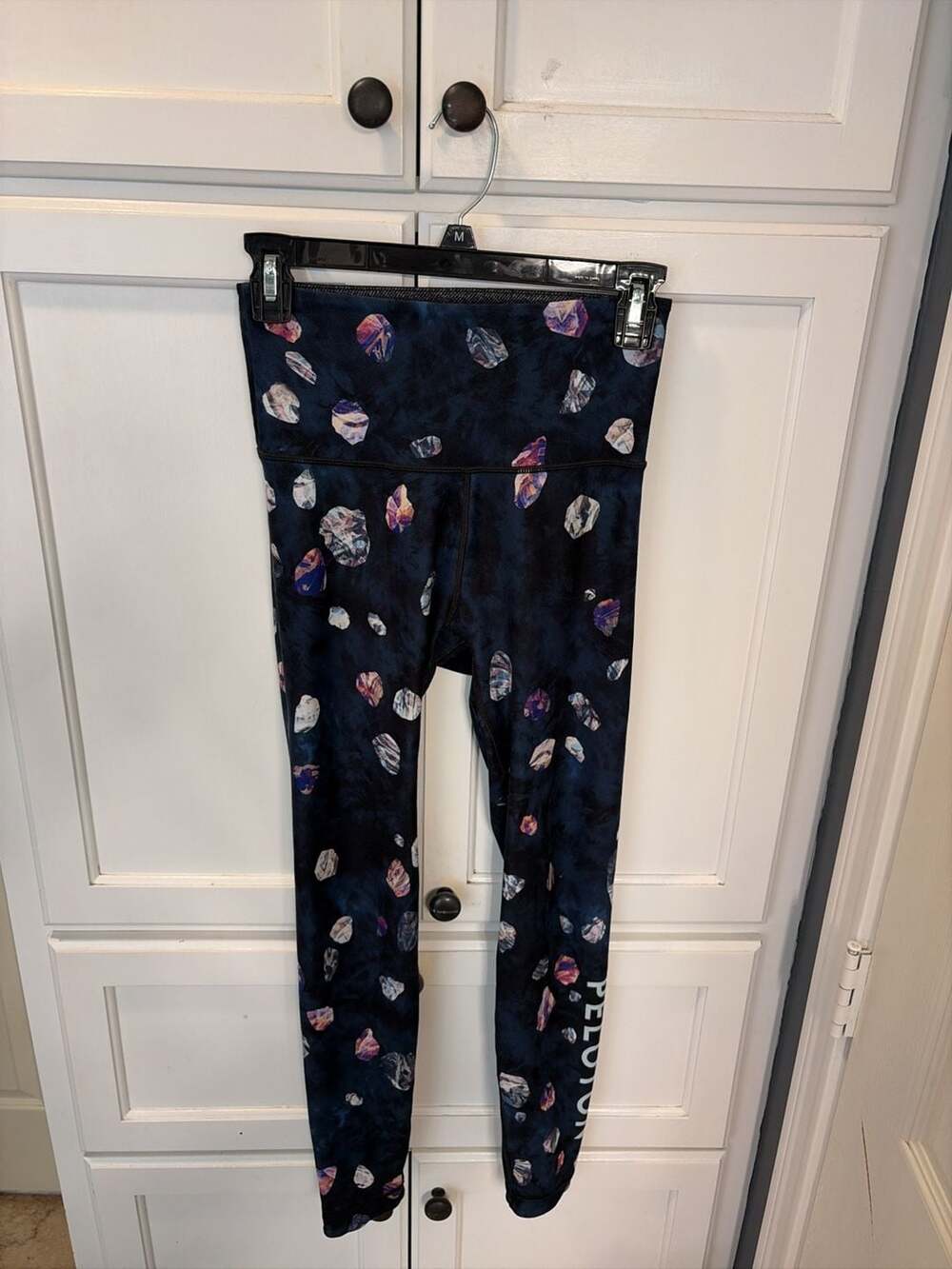Peloton WITH Navy High-Rise Leggings Gemstone Print Size Small